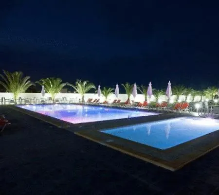 מלון דירות Thalassa Boutique