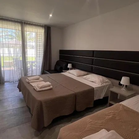 Aparthotel Thalassa Boutique 2*