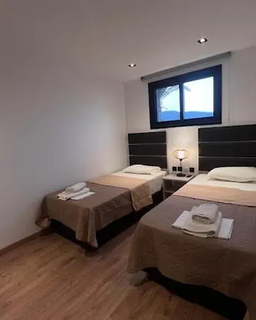 アパートホテル Thalassa Boutique 2*