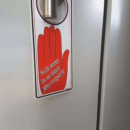 アパートホテル Thalassa Boutique