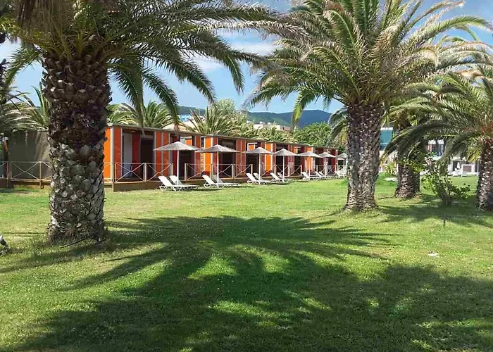 Aparthotel Thalassa Boutique Sarti