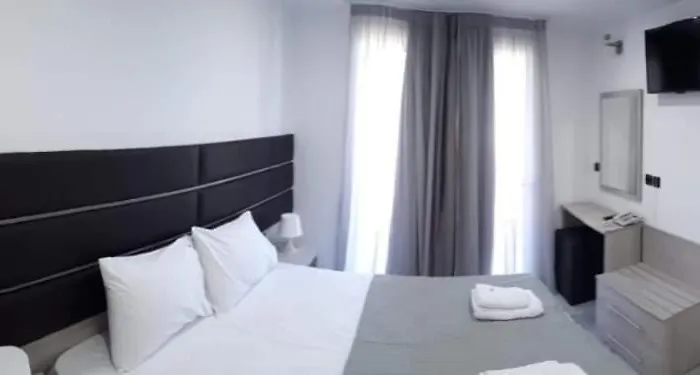 Thalassa Boutique Aparthotel 2*