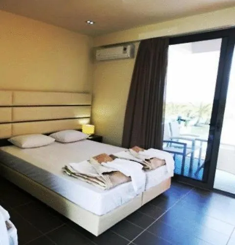 Thalassa Boutique Sarti